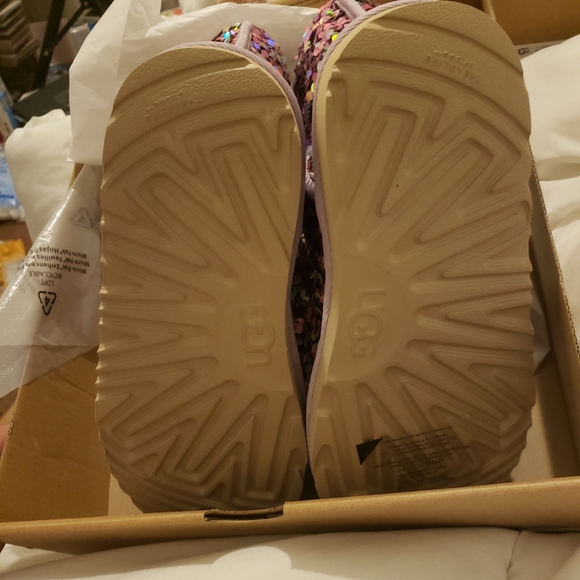 Ugg classic 2 stellar sequin - Picture 4 of 4